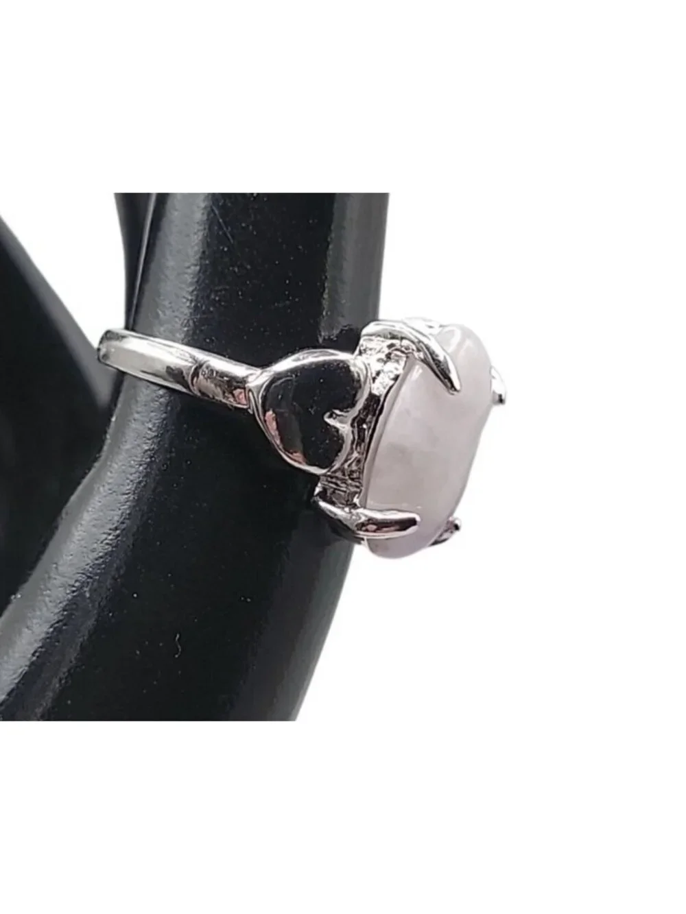 Purple Moonstone Ring Silver Plated Ladies Size 5.5 Heart Side Accents Vintage - Picture 3 of 16